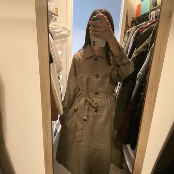 Trench coat - Picture 8 of 15